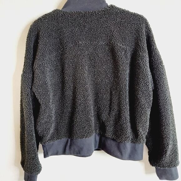 ‎Fabletics Dream Polar 1/4 zip Sherpa vest - Picture 5 of 9